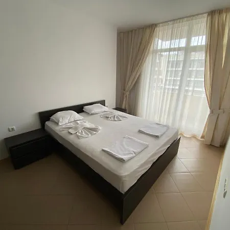 Kamelia Grand Apartments Hotel de apartamente